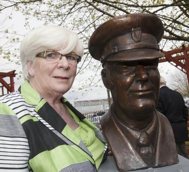 Sheila Stack wife of the late Chief Officer Brian Stack with the bronze bust after being unveiled at the Prison Service College, Portlaoise by Minister for Justice Equality and Defence Alan Shatter TD. Picture: Alf Harvey/hrphoto.ie