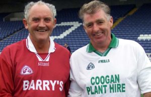 The late Michael Walsh of Ballinakill, pictured left, with Eddie Dunne, right, of Ballyfin who were in goal for their clubs in the Junior B Hurling final in 2003. They faced each other in the Intermediate final 33 years previously. Picture: Alf Harvey