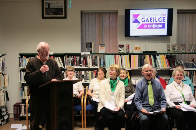 Sean Mullins from the Ciorcail Comhra group in Portlaoise library