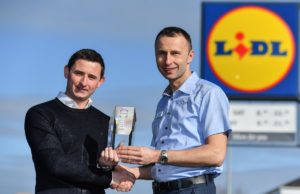Laois manager Kevin Doogue, left, is presented with the Lidl / Irish Daily Star Ladies Football Manager of the Month award for February by Tomasz Szadkowski, Deputy Store Manager, Lidl Portlaoise, at the Lidl Store in Portlaoise