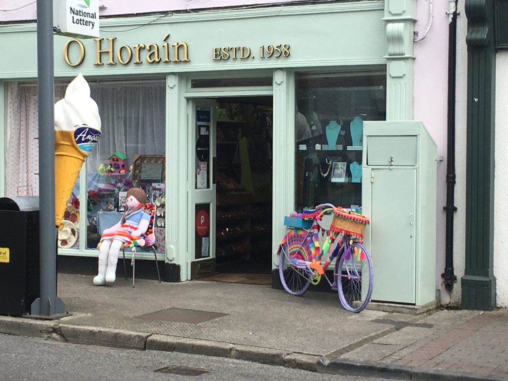 22 great photos as Mountmellick is yarn bombed to within an inch of its