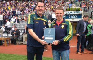 Chairman John Kelly and PRO Brian Ramsbottom collect the Leinster GAA Beko Club Bua Award