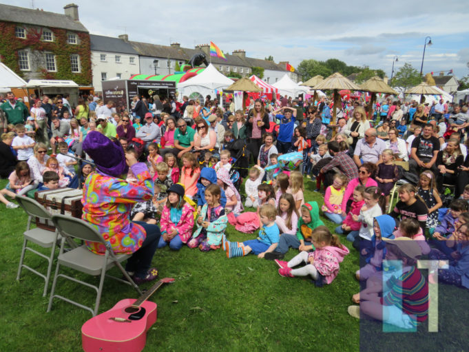 In Pictures Massive Crowds attend Durrow Scarecrow Festival Laois Today
