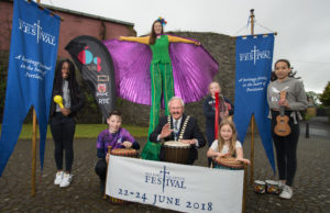 Line-up for Old Fort Quarter Festival revealed. Pictured today at the launch of the Old Fort Quarter festival were: Ross Adams; Heidi Whitten; Maria Corcoran; Shay Cullen and his raven Fiachra; Dinah Thorneycroft; PJ O’Brien; Caothaoirleach of Laois County Council Padraig Fleming; Members of the organising committee.
