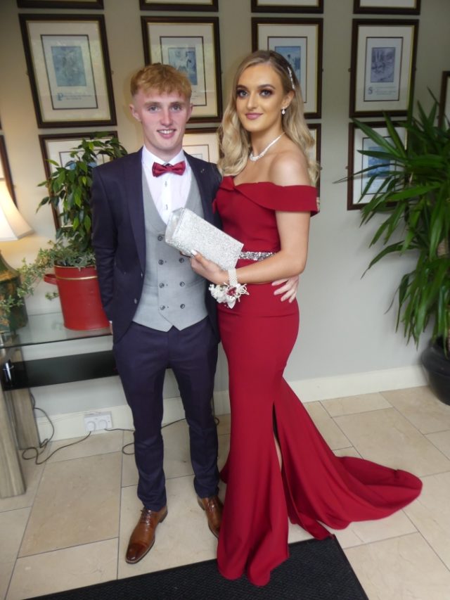 In Pictures Debutantes dress to impress at Heywood CS Do Laois Today
