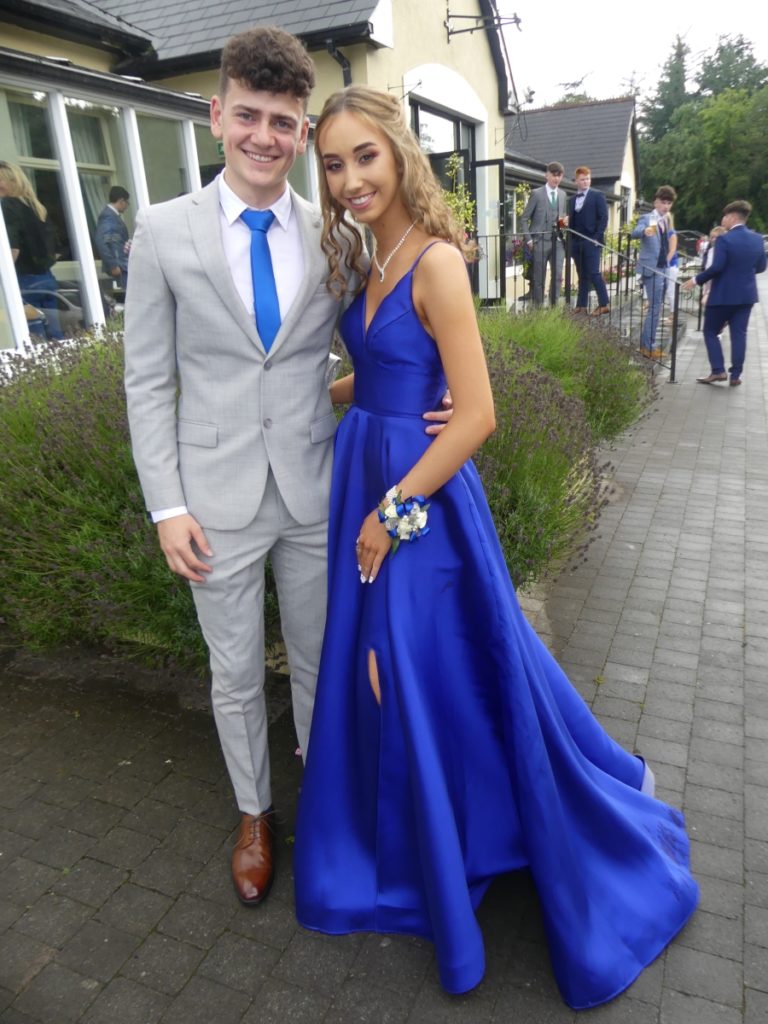 In Pictures Debutantes dress to impress at Heywood CS Do Laois Today
