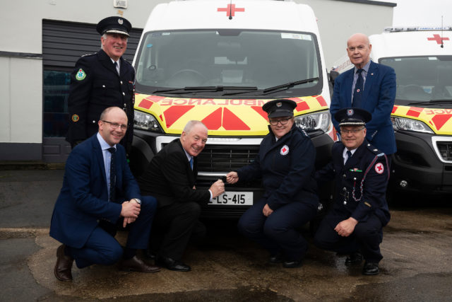 25RED cross Ambulances (1)