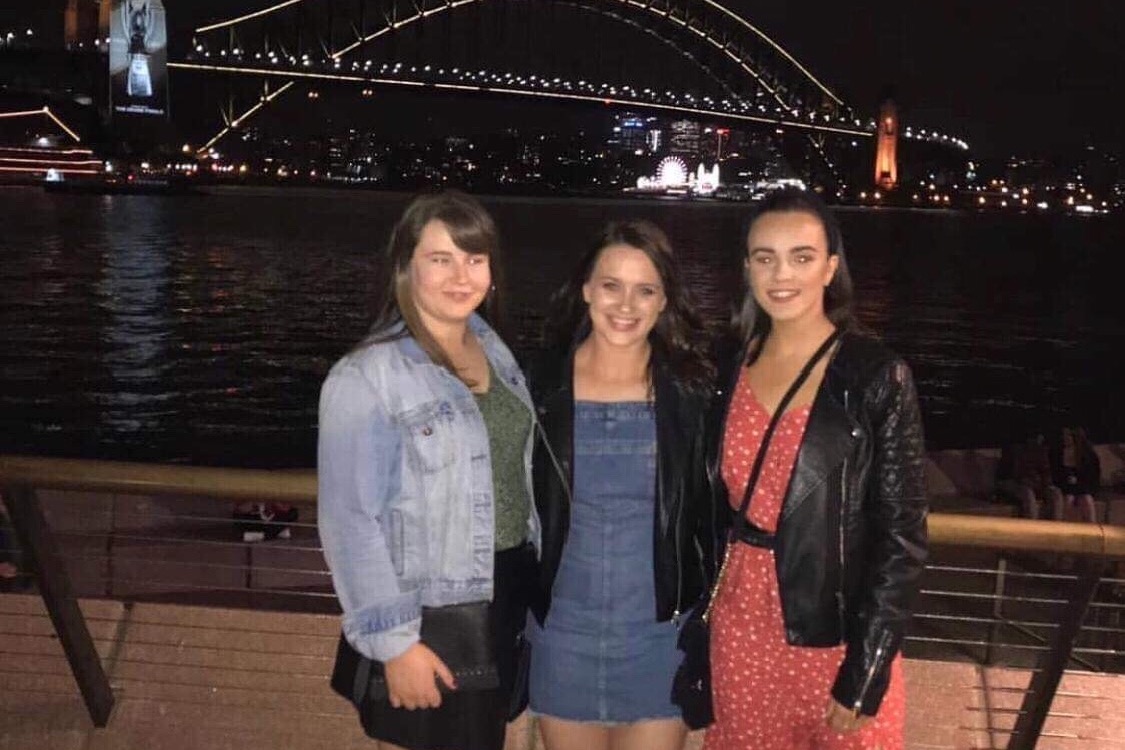 Laois girl in hospital in Melbourne following freak car accident that killed Donegal nurse Laois girl in hospital in Melbourne following freak car accident that killed Donegal nurse