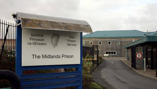 portlaoise prison visit phone number