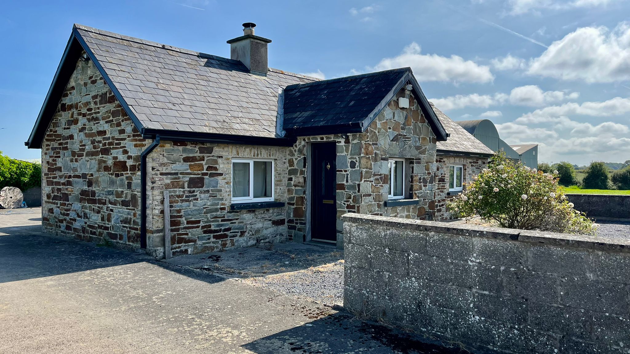 Renovated farm cottage at Ballickmoyler