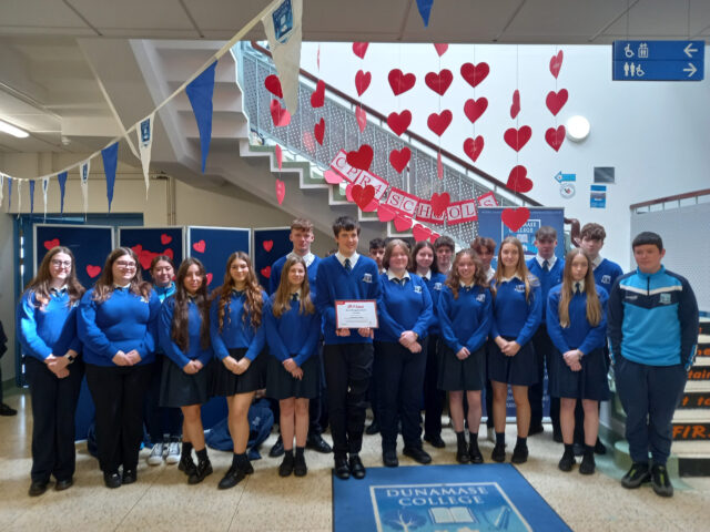 Dunamase College, Portlaoise, received a CPR 4 Schools award from the Irish Heart Foundation after the school’s transition year students trained fellow pupils in CPR