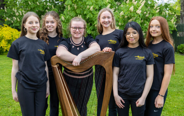 MGL off to Japan 01 Dasha Buckova, Lily Van Den Bergh, Siobhan Buckley, Emily Breslin, Kiêu Conroy, Niamh O’Shea