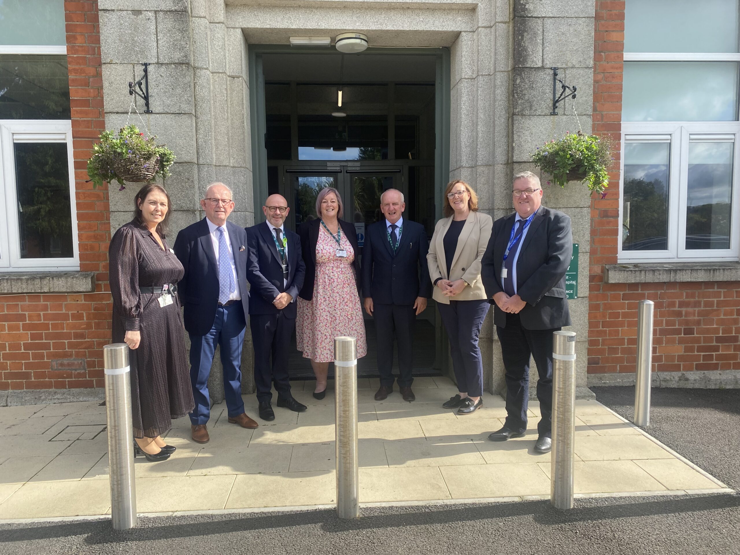 HSE CEO visits Abbeyleix Community Campus to meet management, staff and patients