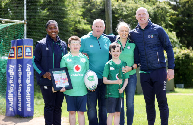 Lucky Laois pupils win special visit from Paul O’Connell and Linda Djougang with ALDI Play Rugby